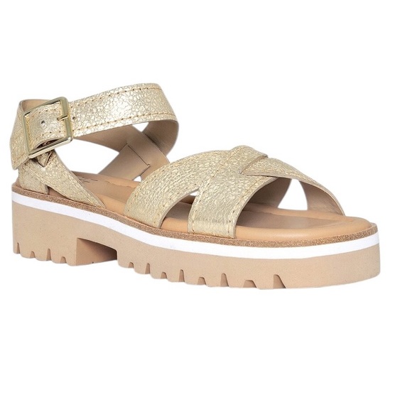 Donald J. Pliner Shoes - DONALD J PLINER Leather Platino Strap Sandals Size 8 Gold Sparkle Lug Sole EUC